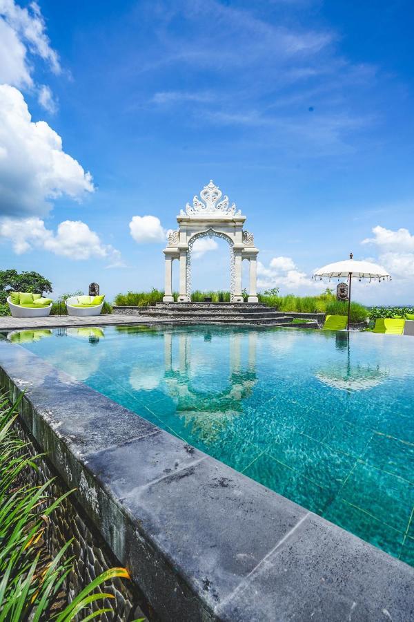 Giri Bhagawan Villas & Spa Nusa Dua  Exterior photo